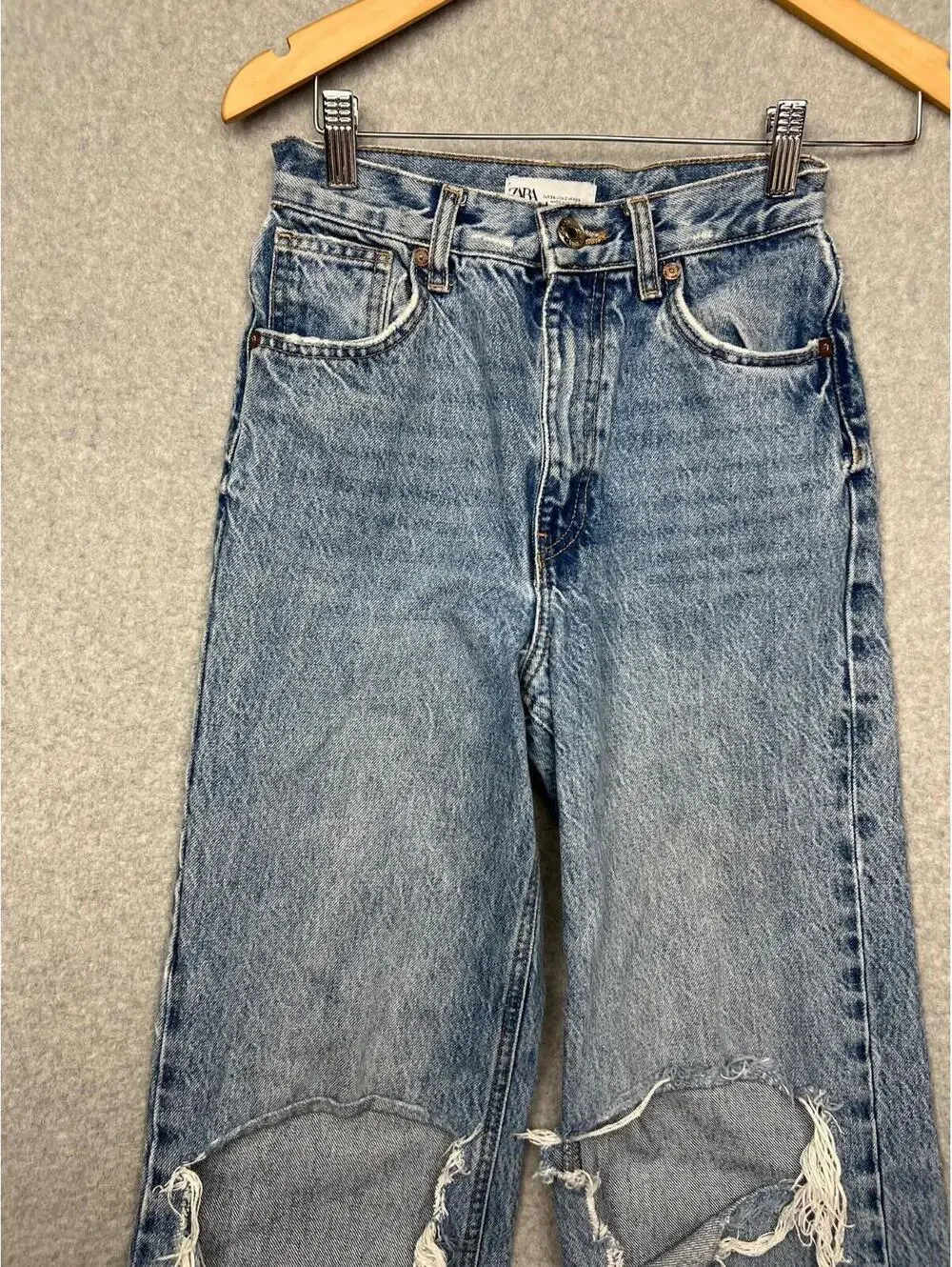 Zara Womens Wide High Rise Jeans 2 /34 Eur Distress Denim Medium Wash Fray